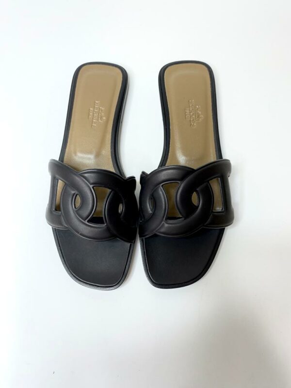 Hermes Aloha Sandal black 36 EU