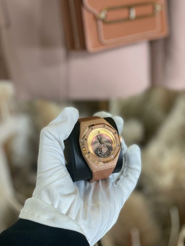 Audemars Piguet Royal Oak 38.5mm 26630OR.GG.D626CR.01 Concept Flying Tourbillon ''Tamara Ralph'' Limited Edition - Image 3