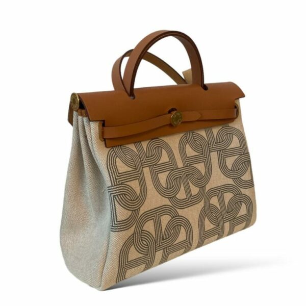 Hermes Herbag Zip 31 Gris Meyer, Beige, Nature GHW - Image 3