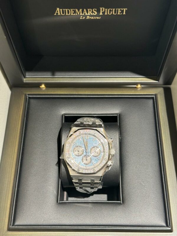Audemars Piguet Royal Oak 38mm 26715ST.ZZ.1356ST.01 Stainless Steel Light Blue Dial Diamonds Set Bezel - Image 3