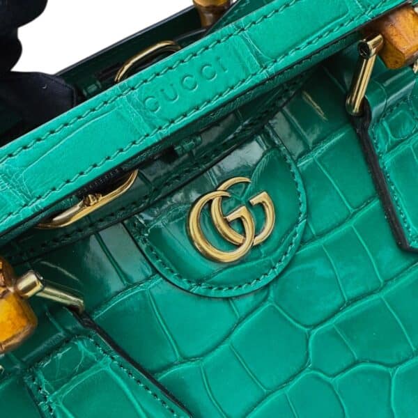 Gucci Diana Small Croco Top Handle Bag Emerald - Image 3