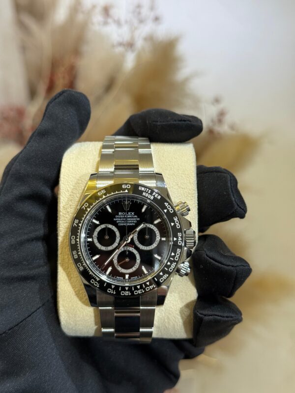 Rolex Cosmograph Daytona 40mm Oystersteel Black Dial 126500LN - Image 2